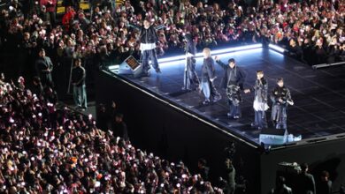 Foreign visitors surge in major areas in Seoul on BTS concert day: Data