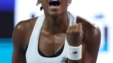 Gauff reaches Miami Open fourth round with comeback win over Parks