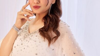 Raveena Tandon opens up on insecurities in career & classroom politics