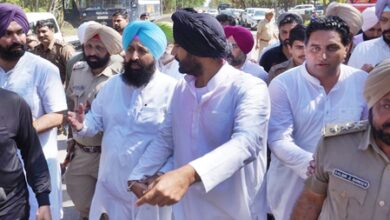 Not merely fight for family but larger battle, says Cong leader on official’s suicide