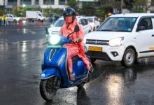 Delhi wakes up to cloudy skies, light rain; air quality remains moderate