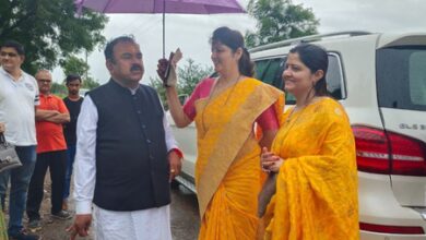 Maha Oppn seeks stern action against Ashok Kharat, ministers, officers protecting self-styled godman