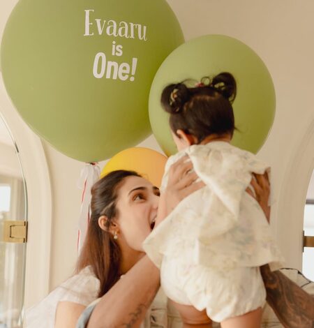 Athiya Shetty says ‘Thank you for choosing us’ as daughter Evaarah turns 1