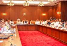 Maha: Bonhomie between Fadnavis, Shinde and Uddhav at farewell event​