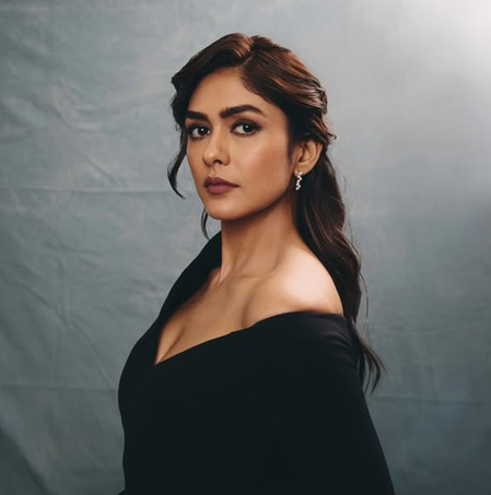 Mrunal Thakur teaches Adivi Sesh Marathi, makes him recreate ‘Ashi Hi Banva Banvi’ dialogues