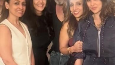 Preity Zinta reunites with Bobby Deol over a fun outing