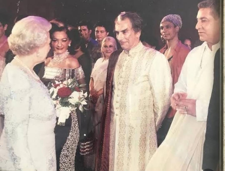 Dalip Tahil shares throwback pic of meeting the Queen of England Dalip Tahil shares throwback pic of meeting the Queen of England