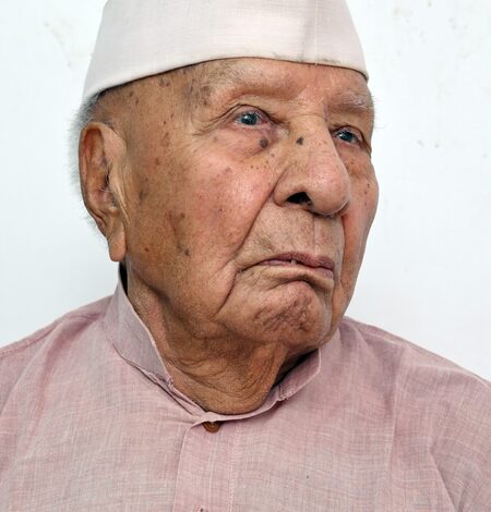 This freedom fighter and centenarian bats against turncoat politics, preferring principles over power