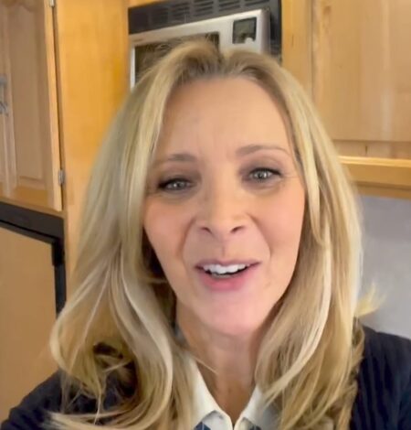 Lisa Kudrow speaks about ‘Friends’ in the aftermath of 9/11