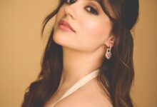 Aneet Padda’s sister slammed by netizens over ‘propaganda’ remark on Dhurandhar 2, Priyanka Chopra