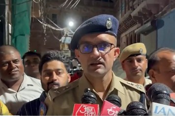 Jodhpur tense after stone-pelting incident, police hunt for accused Jodhpur tense after stone-pelting incident, police hunt for accused