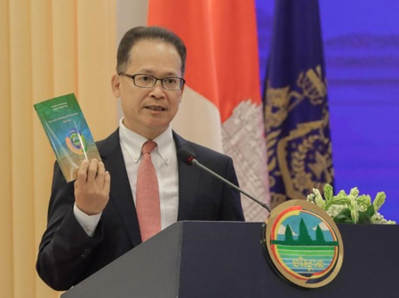 Efforts underway to transform Cambodian island into carbon-neutral area