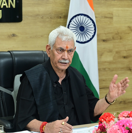 L-G Manoj Sinha reviews progress of ‘Nasha Mukt Bharat Abhiyan’ in J&K L-G Manoj Sinha reviews progress of ‘Nasha Mukt Bharat Abhiyan’ in J&K