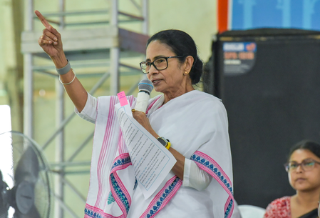 ‘Integral part of ‘Bengal family’: Mamata Banerjee tries to woo Marwari society ahead of elections ‘Integral part of ‘Bengal family’: Mamata Banerjee tries to woo Marwari society ahead of elections