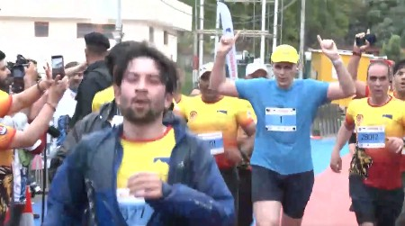 Despite rain, hundreds join Jammu’s international marathon; CM Omar Abdullah participates