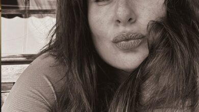 Kareena Kapoor’s March is all about snow & snacks