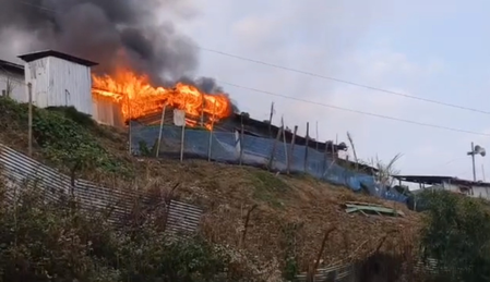 Mob torches NSCN-IM office in Manipur’s Ukhrul after killing of four cadres sparks tension Mob torches NSCN-IM office in Manipur’s Ukhrul after killing of four cadres sparks tension