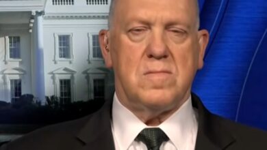 US shutdown standoff hits airports, pay row deepens