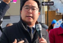 US lawmakers clash over troops, war powers