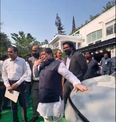 Telangana’s EV push: Transport Minister arrives at Assembly in electric car Telangana’s EV push: Transport Minister arrives at Assembly in electric car