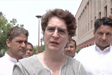 Kerala alliance row: Priyanka Gandhi hits out at PM Modi, demands debate on West Asia crisis Kerala alliance row: Priyanka Gandhi hits out at PM Modi, demands debate on West Asia crisis