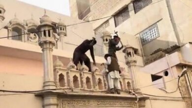 Restrictions on Ahmadis in Pakistan prevent them from offering Eid prayers: Rights body