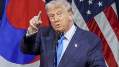 Trump warns Iran on Hormuz, power grid if deal is not reached Trump warns Iran on Hormuz, power grid if deal is not reached