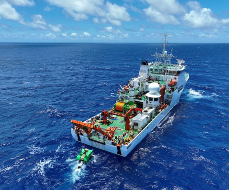 As China expands at sea, US debates mining ocean floor