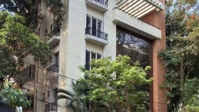 Late TN CM Jayalalithaa’s house in Hyderabad sealed over property tax dues Late TN CM Jayalalithaa’s house in Hyderabad sealed over property tax dues