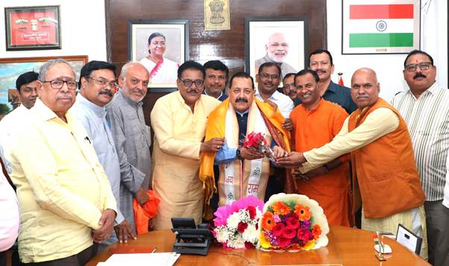 Postal unions meet Dr Jitendra Singh to discuss pensions, cadre restructuring concerns