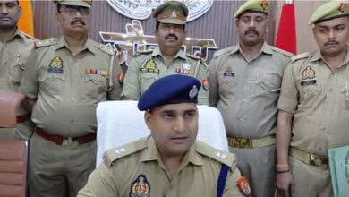 Jaunpur Cyber Cell recovers 240 lost mobile phones worth Rs 45 lakh, returns them to owners Jaunpur Cyber Cell recovers 240 lost mobile phones worth Rs 45 lakh, returns them to owners