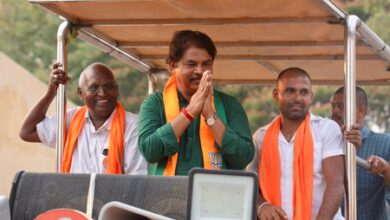 Jawaharlal Nehru & Indira Gandhi encouraged promotion of Hindi: Karnataka BJP