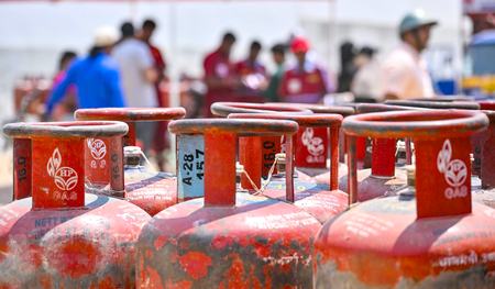 Govt bars PNG consumers from retaining or refilling domestic LPG cylinders Govt bars PNG consumers from retaining or refilling domestic LPG cylinders