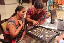 Gold, silver prices fall up to 2 pc amid weak global cues