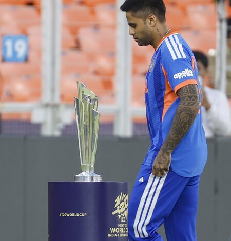 ‘India may be favourites, but that doesn’t guarantee the trophy,’ says NZ coach ahead of T20 WC final