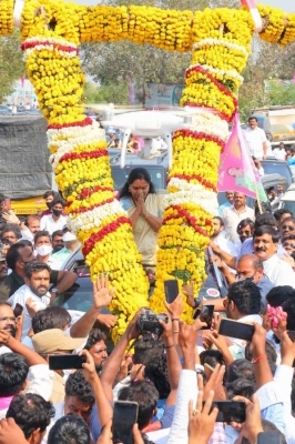 BRS looks to revert to TRS; may face challenge from Kavitha over old party name BRS looks to revert to TRS; may face challenge from Kavitha over old party name