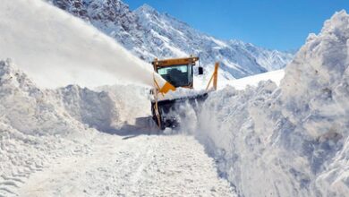 Srinagar-Leh highway closed after Zojila avalanche, 3 drivers rescued