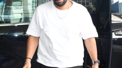 Massive crowd gathers outside Allu Arjun’s house on his birthday, brother Allu Sirish shares a video