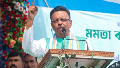 Kolkata Mayor Hakim accuses CRPF commander, police observer of threatening him after midnight raid at his house