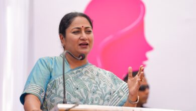 Ban on sale of LPG cylinders from godowns, violation to invite action: Delhi CM