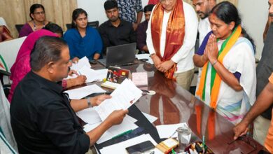 Kerala polls: Cash, sarees, and denials as Palakkad poll race hit by vote for inducement storm Kerala polls: Cash, sarees, and denials as Palakkad poll race hit by vote for inducement storm