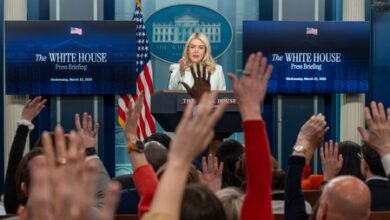 White House defends tough rhetoric by Trump on Iran