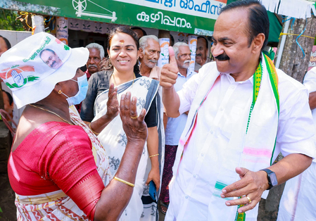 Attack on Tharoor’s security, fake surveys signal Left’s desperation: LoP Satheesan Attack on Tharoor’s security, fake surveys signal Left’s desperation: LoP Satheesan