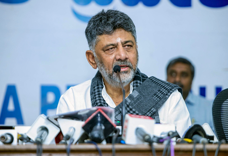 Meet high command but make no unnecessary statements in public: K’taka Dy CM warns MLAs Meet high command but make no unnecessary statements in public: K’taka Dy CM warns MLAs