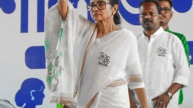 Mamata Banerjee more worried about illegal Muslim infiltrators than Hindu Bengalis: BJP Mamata Banerjee more worried about illegal Muslim infiltrators than Hindu Bengalis: BJP