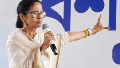 CM Mamata accuses Congress of not backing anti-SIR protest