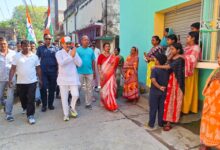 Bengal polls: Adhir Chowdhury again faces protests from Trinamool workers in Berhampore