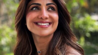 Shilpa Shetty digs in nostalgia, shares what she was doing in the 90s