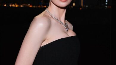 Lily Collins shares glimpse of daughter’s major milestone