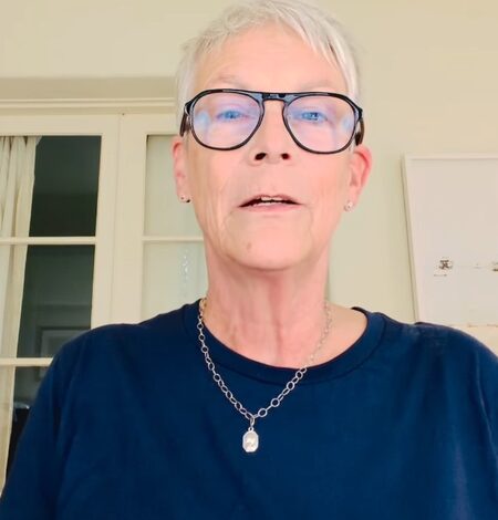 Jamie Lee Curtis becomes a grandmother